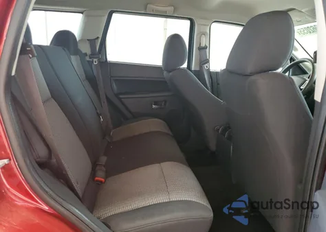 2010 Jeep Grand Cherokee Laredo from USA, damaged, VIN 1J4PR4GK0AC110298